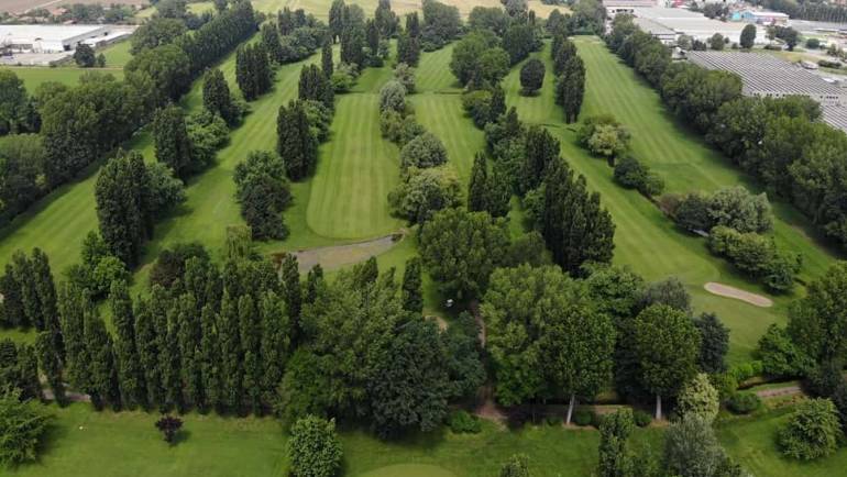 Golf Club Zoate: il campo in versione estiva